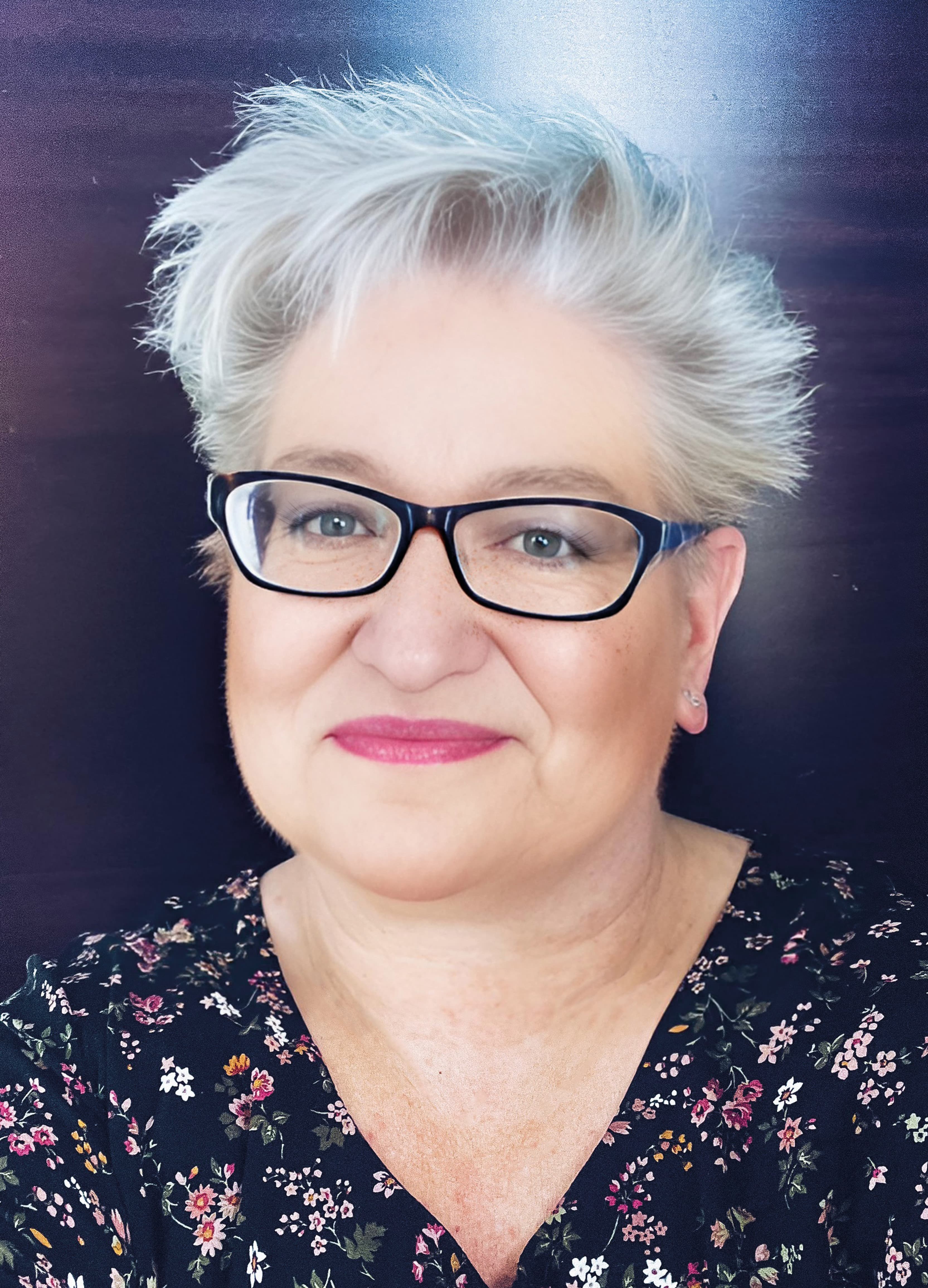 Portrait: Julia Wolkenstein